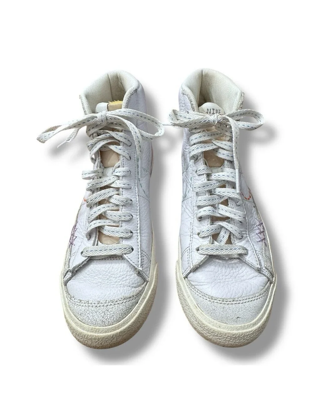Nike Blazer Mid 77 White Orange Lilac Fashion Shoe DX2350-100 Women’s Size 7.5